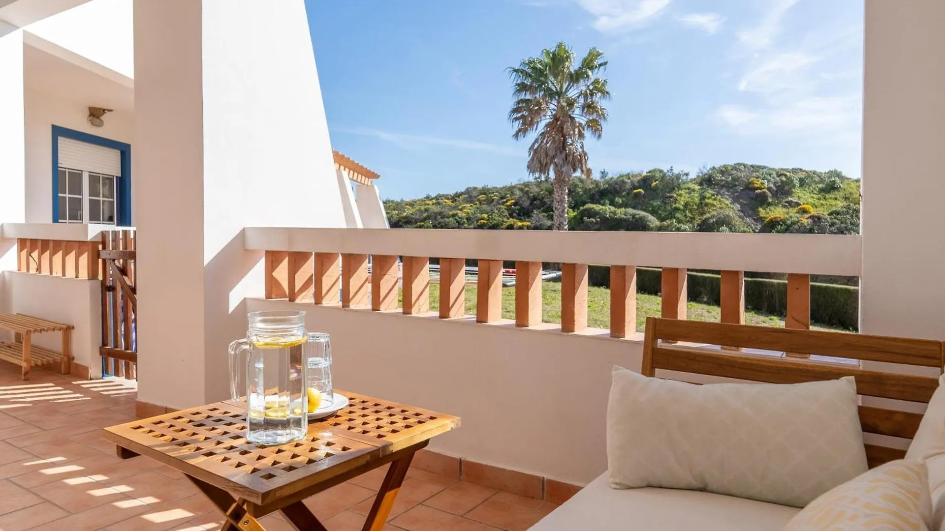 Arrifana Sunset & Surf Apartment Aljezur Portugal